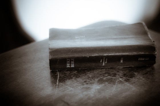 19194_Worn_Bible